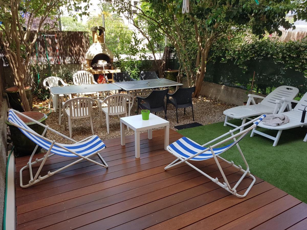 セット+ Jardin Au Calme Avec Bbq + Cellier + Garageアパートメント エクステリア 写真
